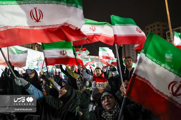 سرمقاله روزنامه جوان/ تریبون‌های داخلی دشمن
