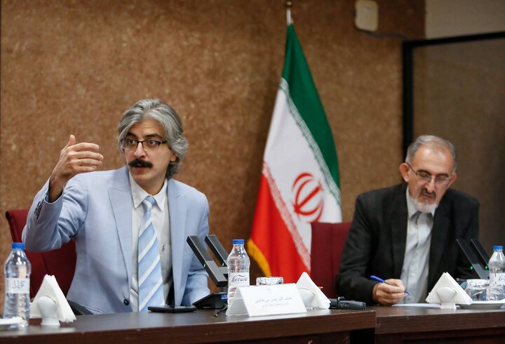 ایران پرسمان