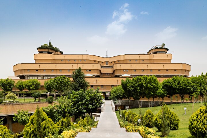 ایران پرسمان