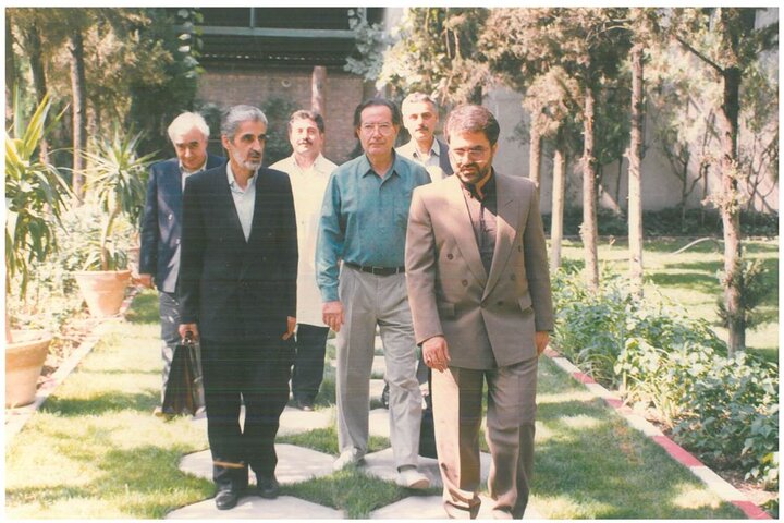 ایران پرسمان