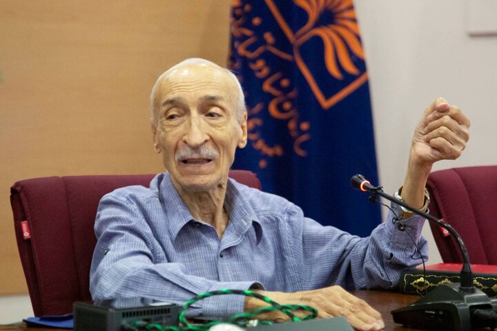 ایران پرسمان