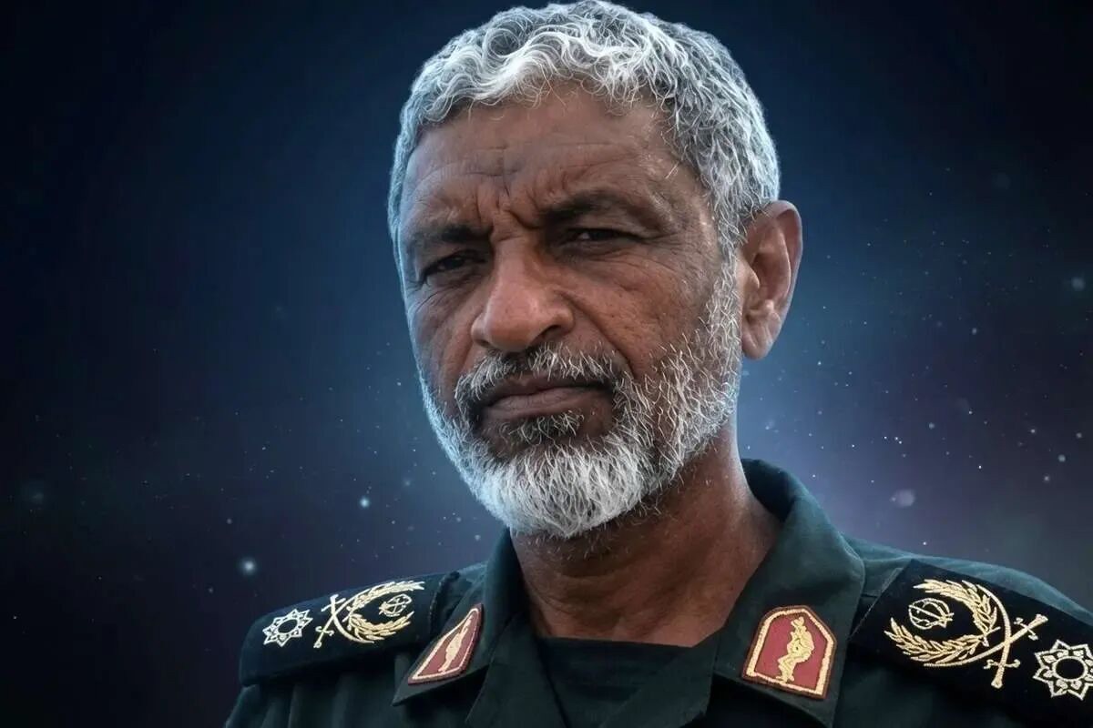 سردار عظمایی: هرگونه تحرک خصمانه مورد هدف قرار می گیرد