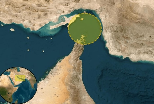 اصابت پرتابه به یک نفتکش در تنگه هرمز