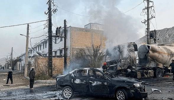 نماینده لامرد: آمریکا برای هر شهروند لامردی ۲۴ ترکش جنگی اختصاص داده بود