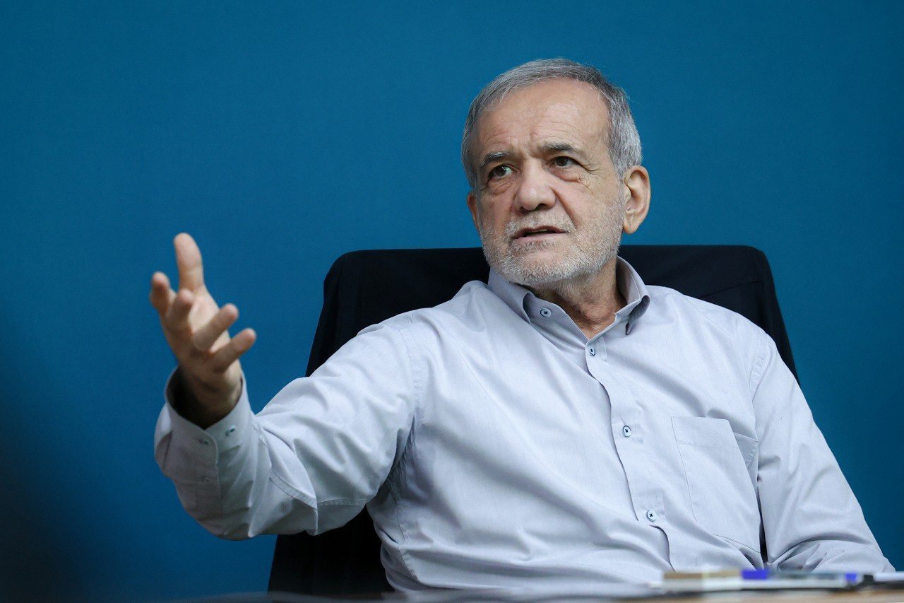 پزشکیان: به هیچ وجه نباید تولید متوقف شود
