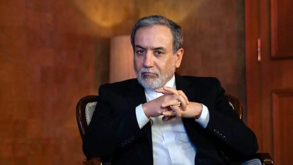 ادعای سفر عراقچی به قطر توسط برخی منابع خبری غیررسمی