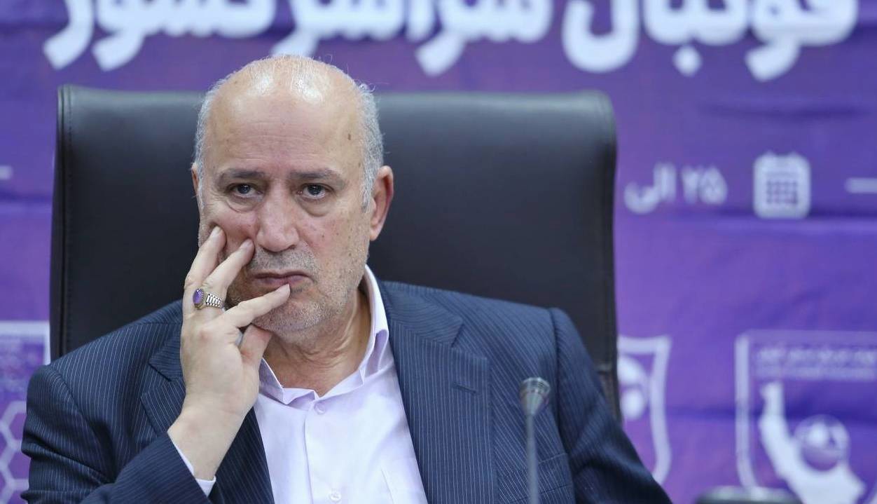 مسئولان فدراسیون! جسور باشید و کنار بکشید