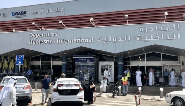 یمن فرودگاه أبها را با موشک بالستیک هدف قرار داد