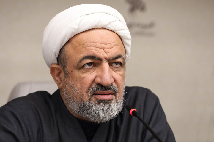 رسایی طبق قانون، با ۱۰۰ ساعت غیبت از مجلس، مستعفی شناخته می‌شود