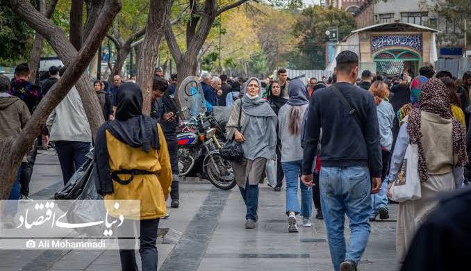 چه می‌شود، کی می‌شود؟ جامعه‌ در انتظار میان جنگ و مذاکره