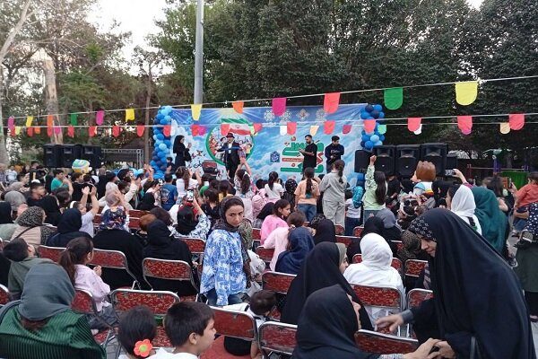 لبخند کودکان در یکی از تاریخی‌ترین نقاط تهران