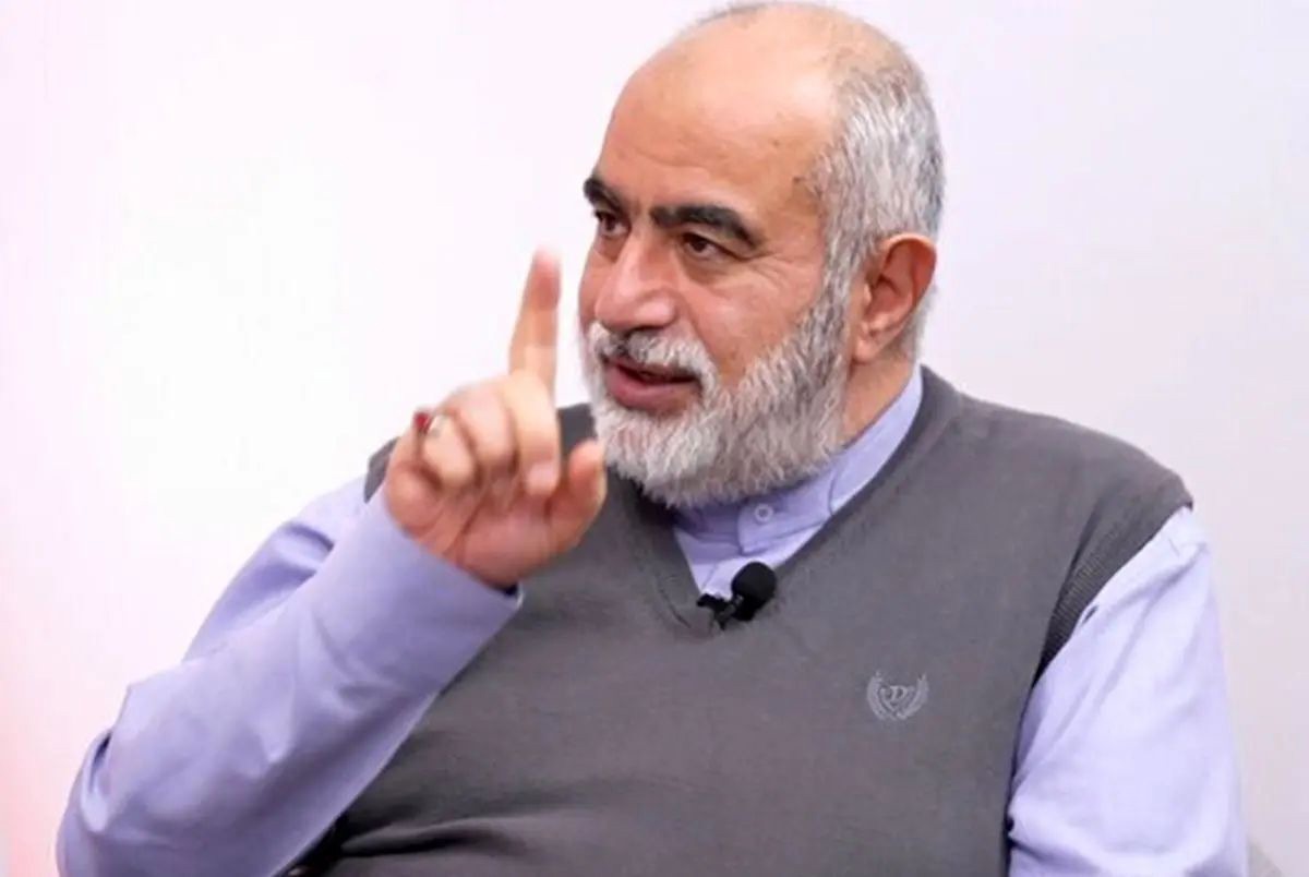 حسام‌الدین آشنا: دفاع از حمله قوی‌تر است