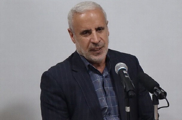 زبان فارسی چگونه به جهان معرفی می‌شود؟