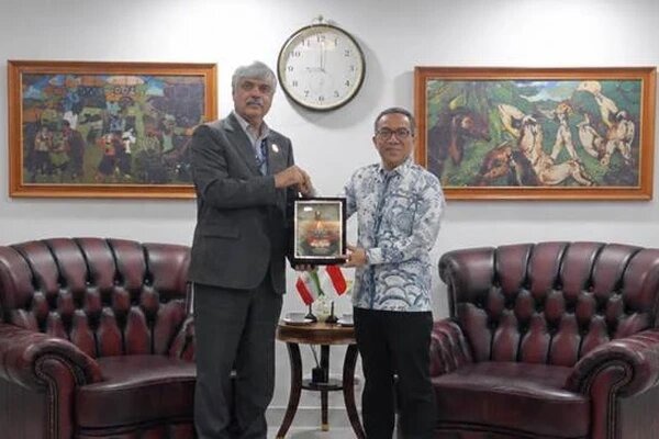 ریل‌گذاری برای گسترش همکاری‌های علمی و فناورانه ایران و اندونزی